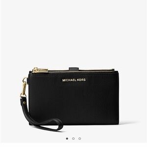 Michael Kors Adele Logo Smartphone Wallet